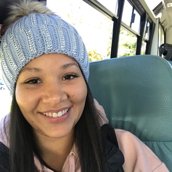 Meet your Posher, Ashley - Picture 1 of 1